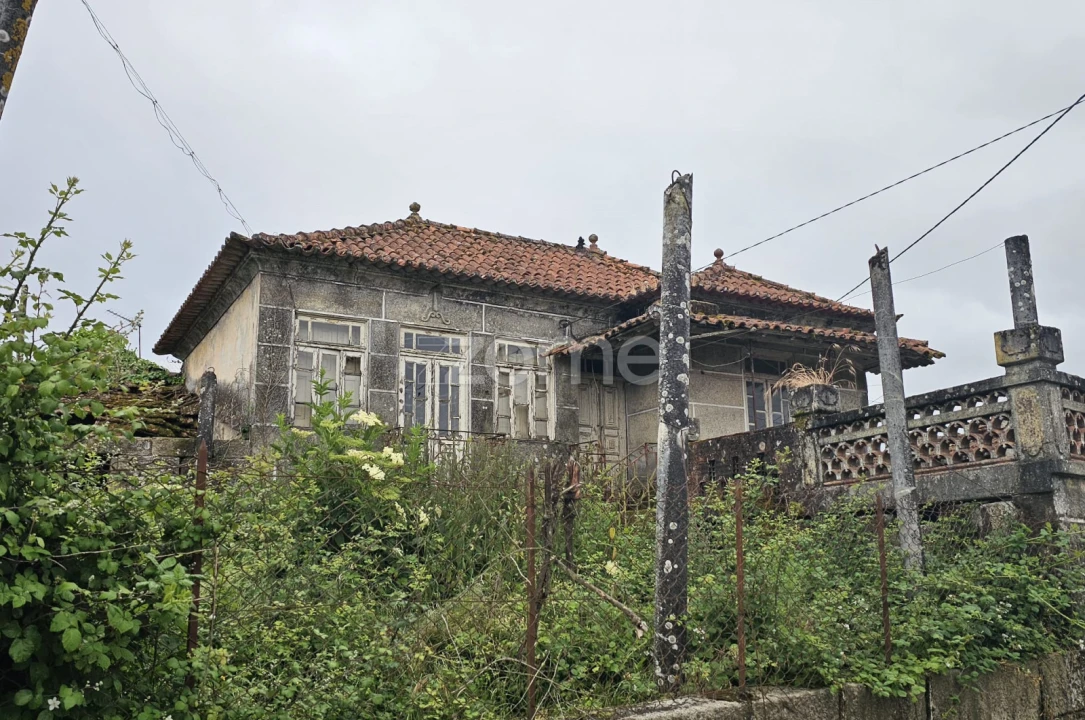 Moradia T2 para Venda em Nogueira da Montanha Foto 8