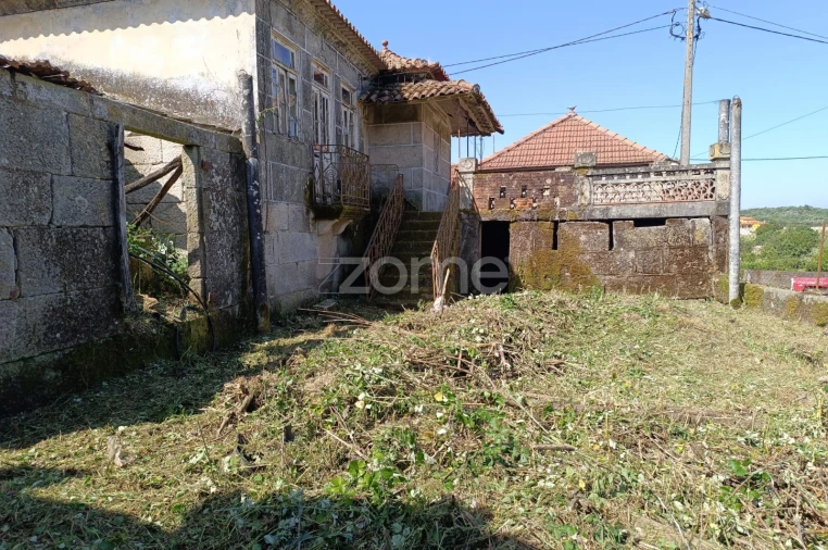 Moradia T2 para Venda em Nogueira da Montanha Foto 16