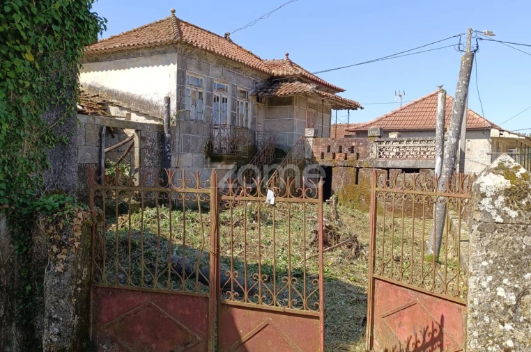 Moradia T2 para Venda em Nogueira da Montanha Foto 17