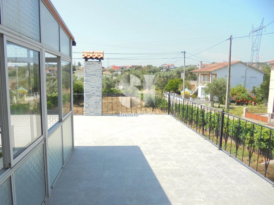 Moradia T4 para Venda em Arrifana Foto 24