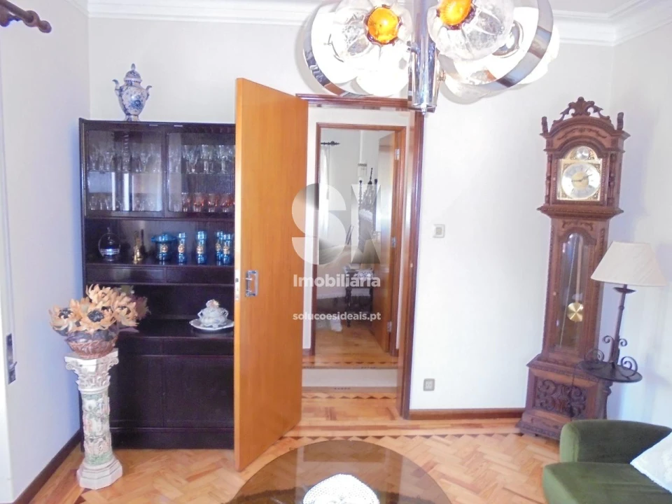 Moradia T4 para Venda em Arrifana Foto 29