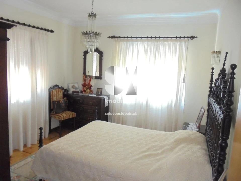 Moradia T4 para Venda em Arrifana Foto 31