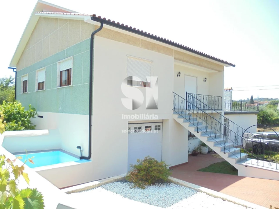 Moradia T4 para Venda em Arrifana Foto 35