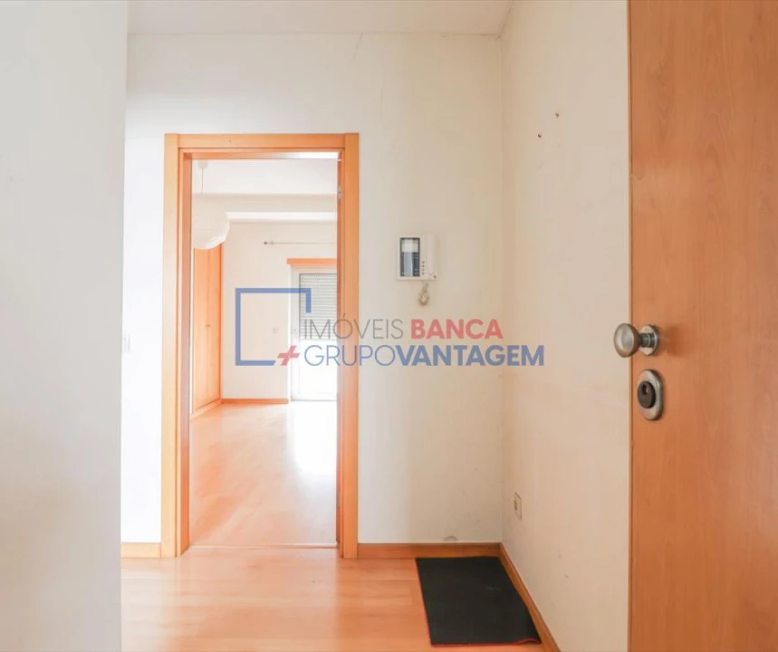 Apartamento T2 para Venda em Buarcos Foto 4