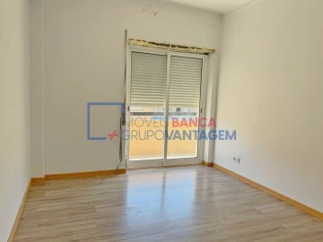 Apartamento T3 para Venda em Algueirão-Mem Martins