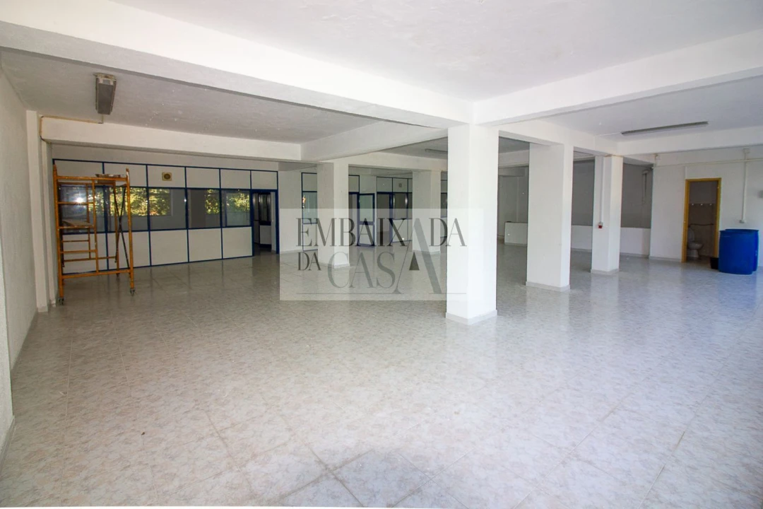 Loja para Venda em Amora Foto 5