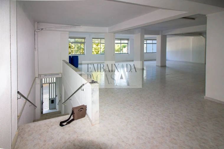 Loja para Venda em Amora Foto 3