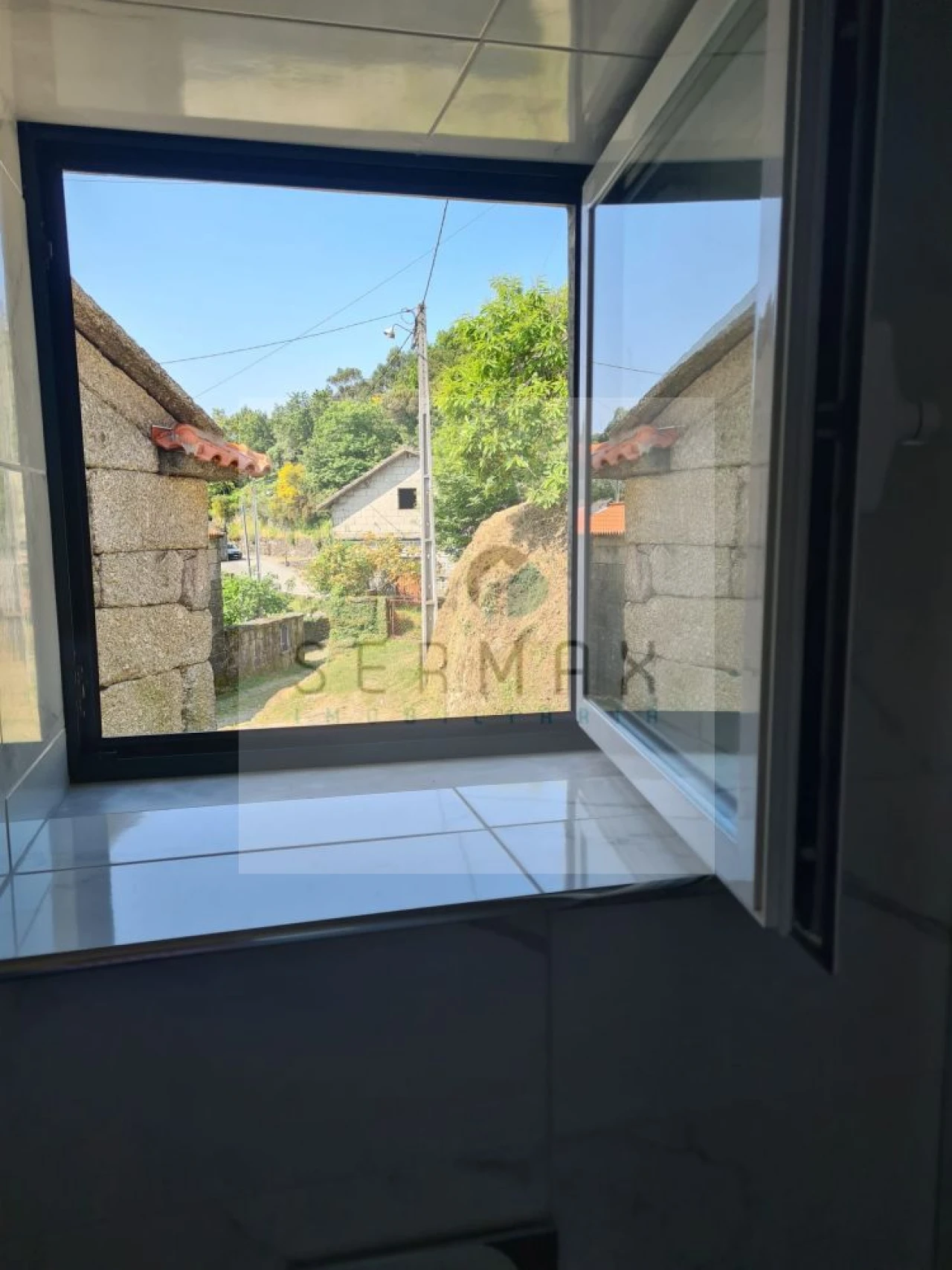 Moradia T2 para Venda em Valdreu Foto 11