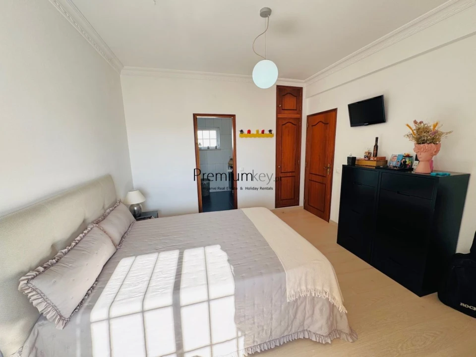 Moradia T4 para Venda em Albufeira e Olhos de Água Foto 26