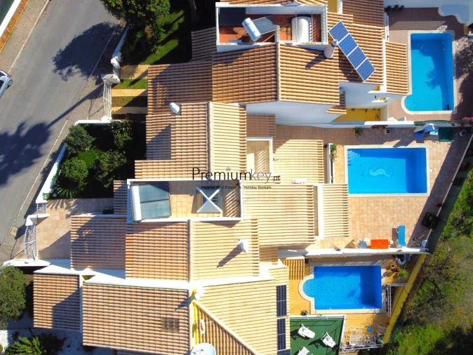 Moradia T4 para Venda em Albufeira e Olhos de Água Foto 45