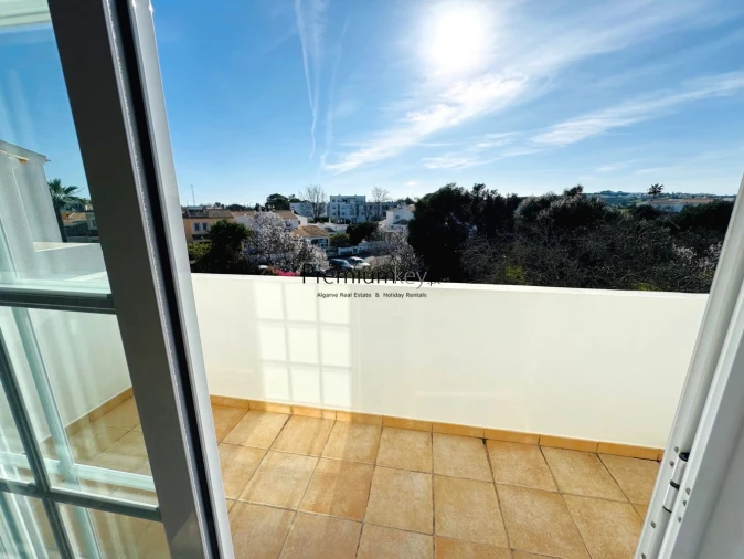 Moradia T4 para Venda em Albufeira e Olhos de Água Foto 32