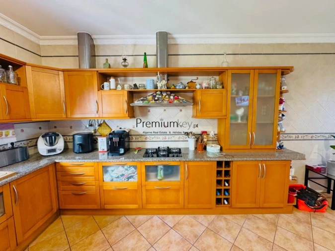 Moradia T4 para Venda em Albufeira e Olhos de Água Foto 13