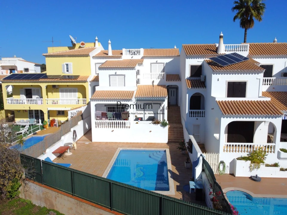 Moradia T4 para Venda em Albufeira e Olhos de Água Foto 44