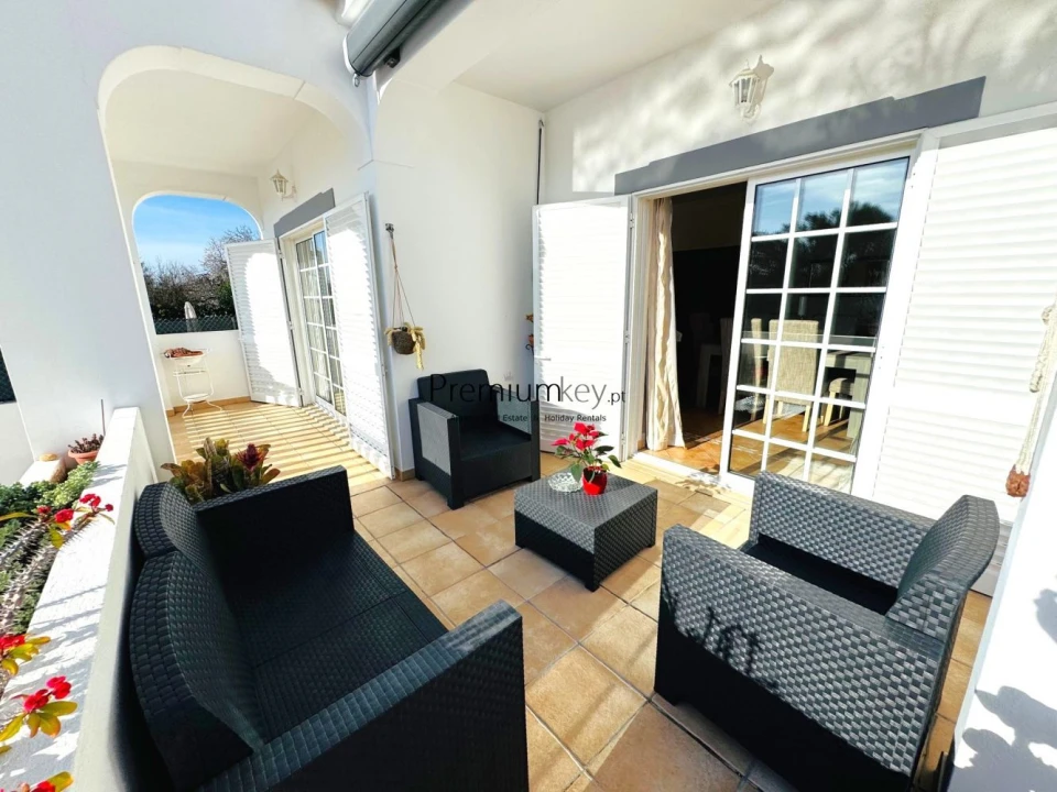 Moradia T4 para Venda em Albufeira e Olhos de Água Foto 35