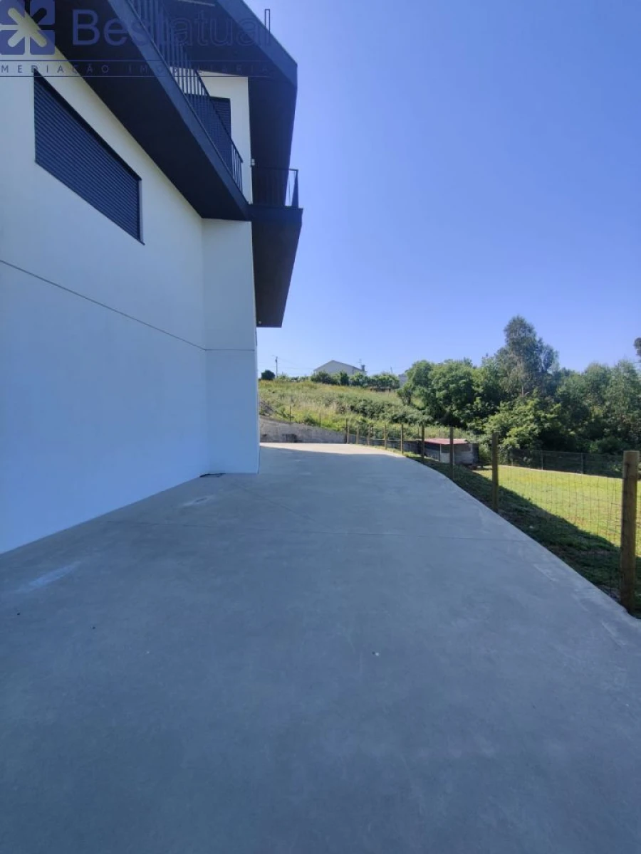 Moradia T3 para Venda em Sande São Lourenço e Balazar Foto 55