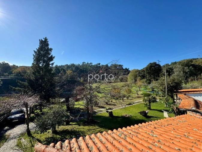 Moradia T3 para Venda em Santa Cruz do Douro e São Tomé de Covelas Foto 23
