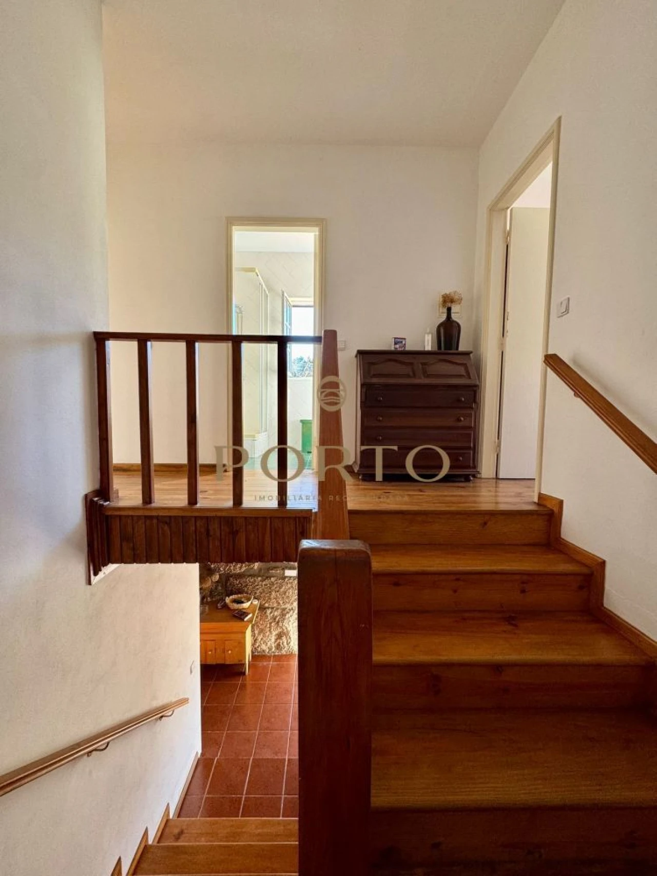 Moradia T3 para Venda em Santa Cruz do Douro e São Tomé de Covelas Foto 16