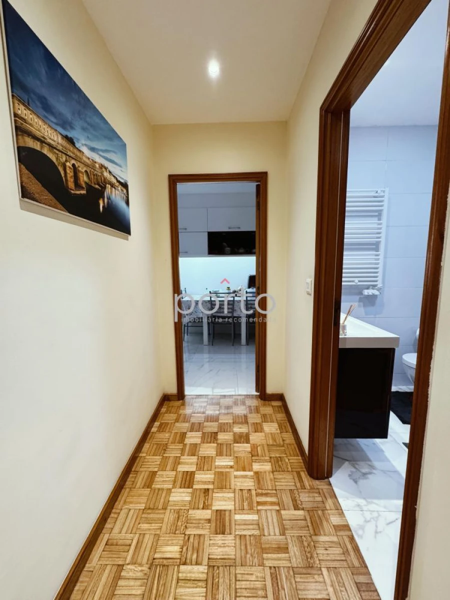 Apartamento T3 para Venda em Canidelo Foto 6