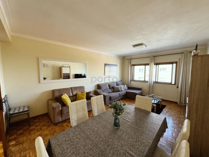 Apartamento T3 para Venda em Canidelo Foto 5