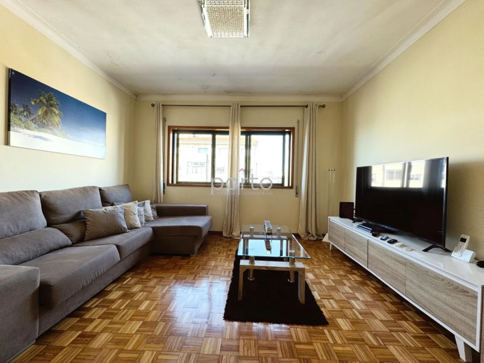 Apartamento T3 para Venda em Canidelo Foto 4