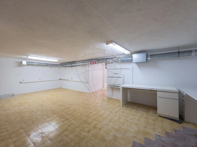 Loja para Venda em Loures Foto 18