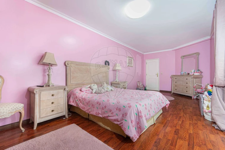 Moradia T4 para Venda em Sobral de Monte Agraço Foto 27