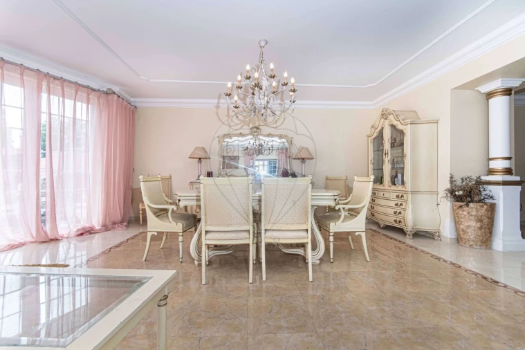 Moradia T4 para Venda em Sobral de Monte Agraço Foto 46