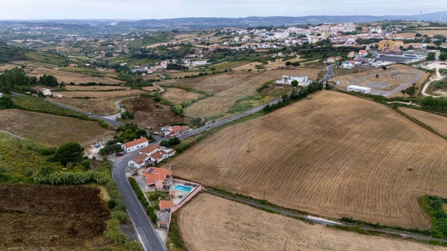 Moradia T4 para Venda em Sobral de Monte Agraço Foto 33