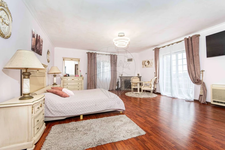 Moradia T4 para Venda em Sobral de Monte Agraço Foto 18