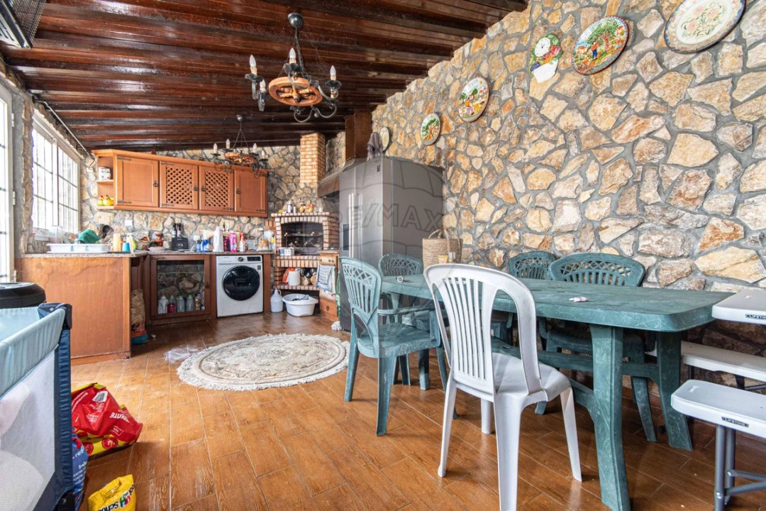 Moradia T4 para Venda em Sobral de Monte Agraço Foto 38