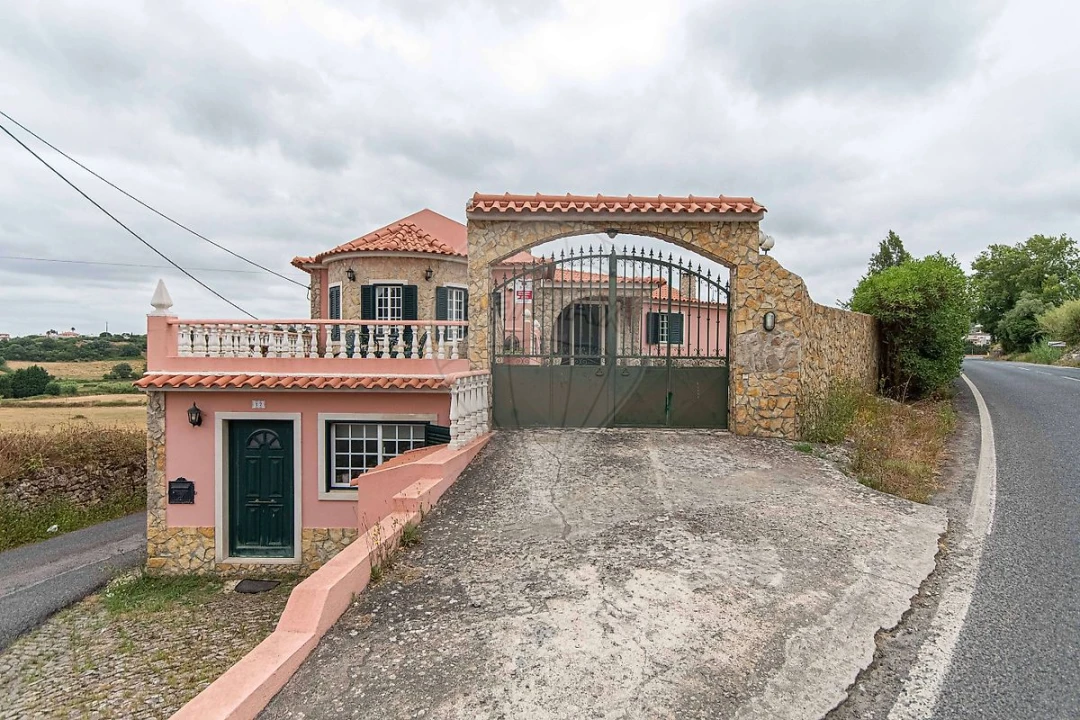 Moradia T4 para Venda em Sobral de Monte Agraço Foto 26