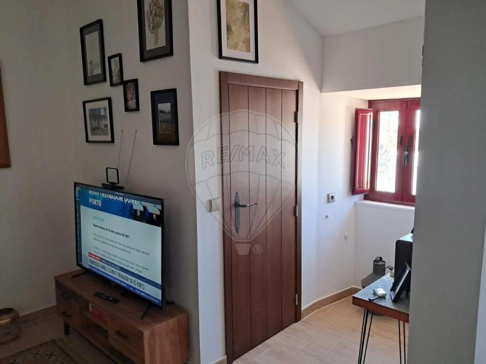 Moradia T1 para Venda em Urra Foto 10