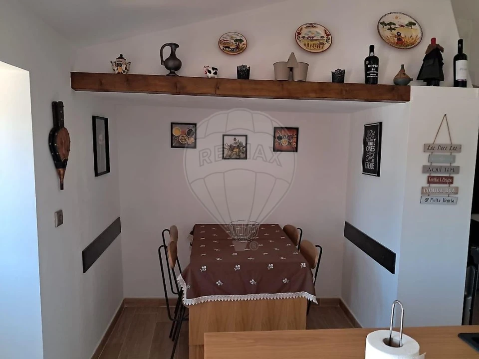 Moradia T1 para Venda em Urra Foto 2