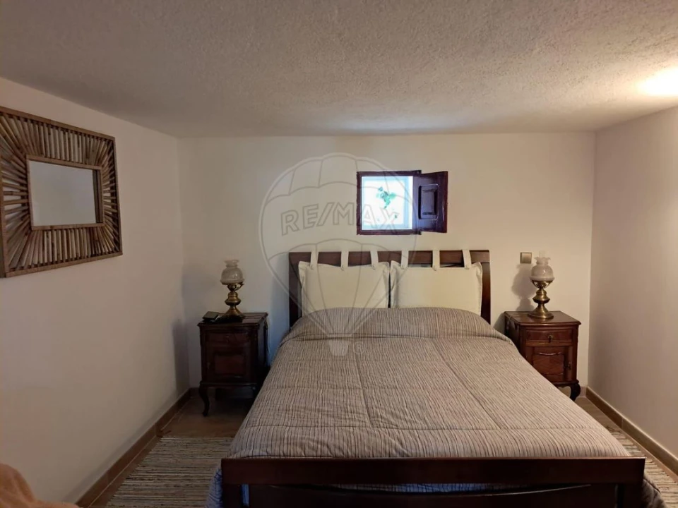 Moradia T1 para Venda em Urra Foto 17