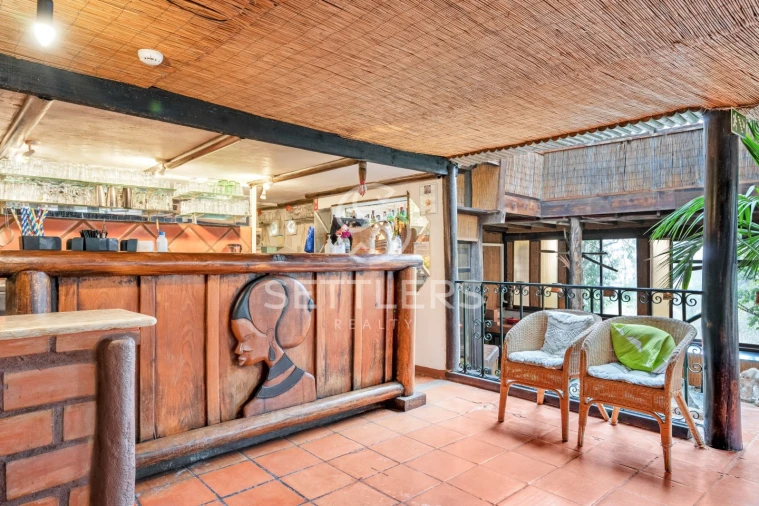 Moradia T7 para Venda em Santa Maria e São Miguel, São Martinho, São Pedro Penaferrim Foto 8