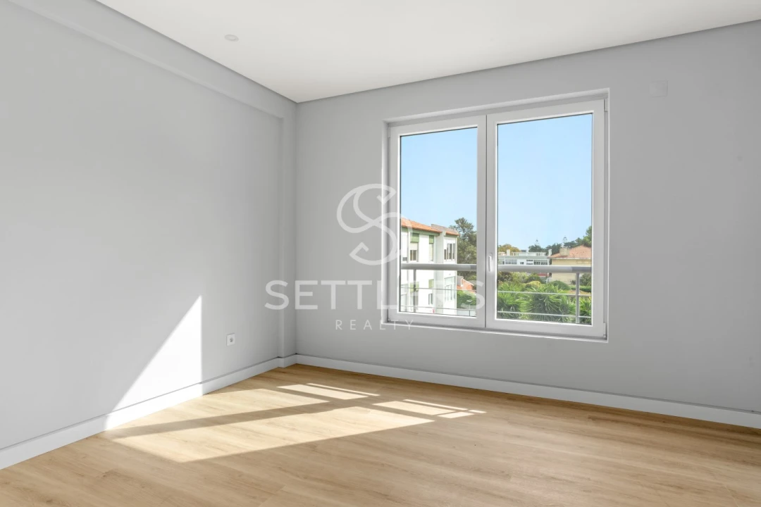 Apartamento T3 para Venda em Carcavelos e Parede Foto 17