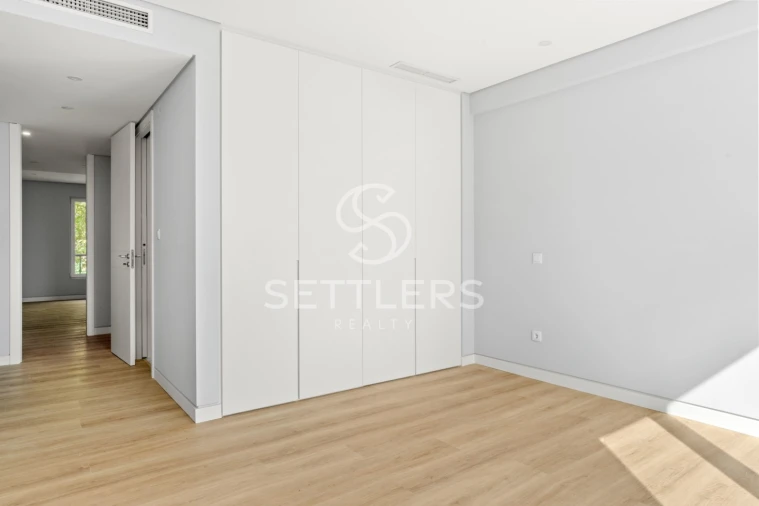 Apartamento T3 para Venda em Carcavelos e Parede Foto 18