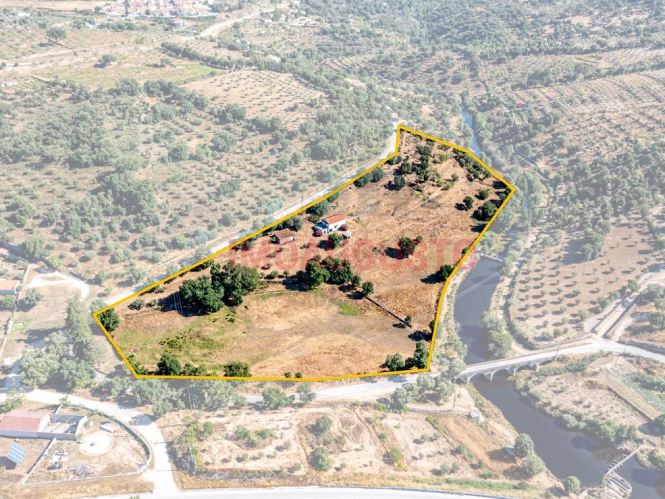 Moradia T3 para Venda em Pinhel Foto 4