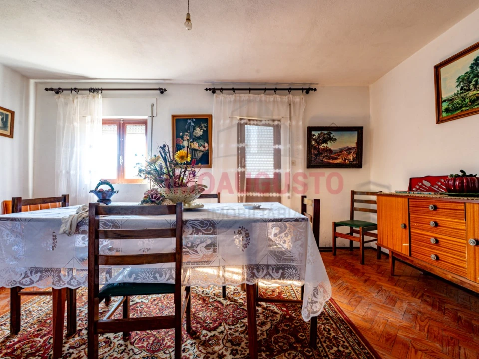 Moradia T3 para Venda em Pinhel Foto 12