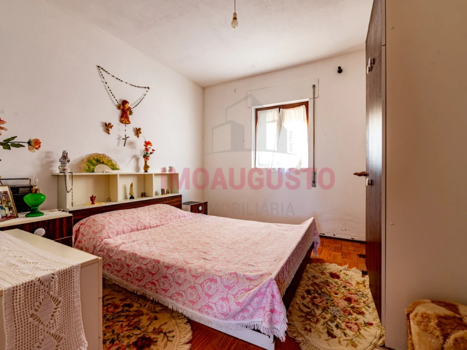 Moradia T3 para Venda em Pinhel Foto 14