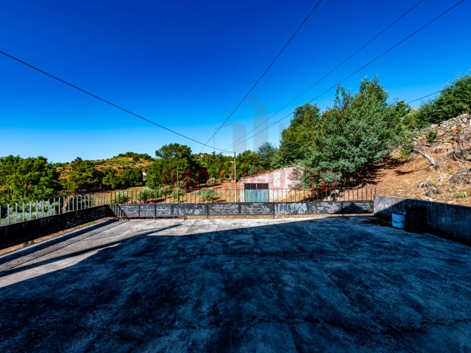 Moradia T3 para Venda em Pinhel Foto 20