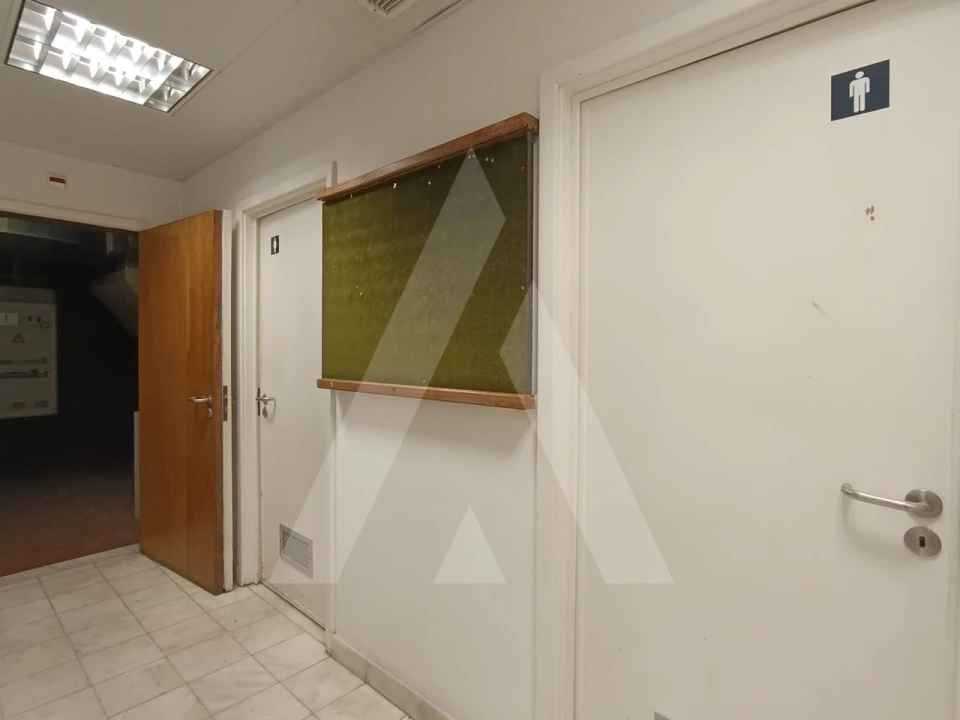 Loja para Venda em Vagos e Santo António Foto 15