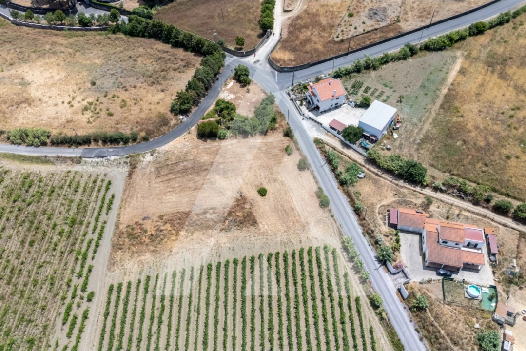 Terreno para Venda em Castanheira do Ribatejo e Cachoeiras Foto 1