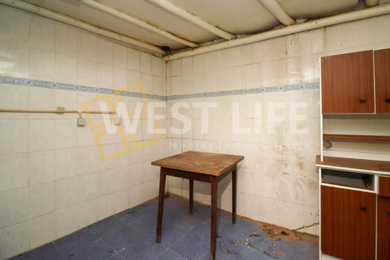 Loja para Venda em Azueira e Sobral da Abelheira Foto 10