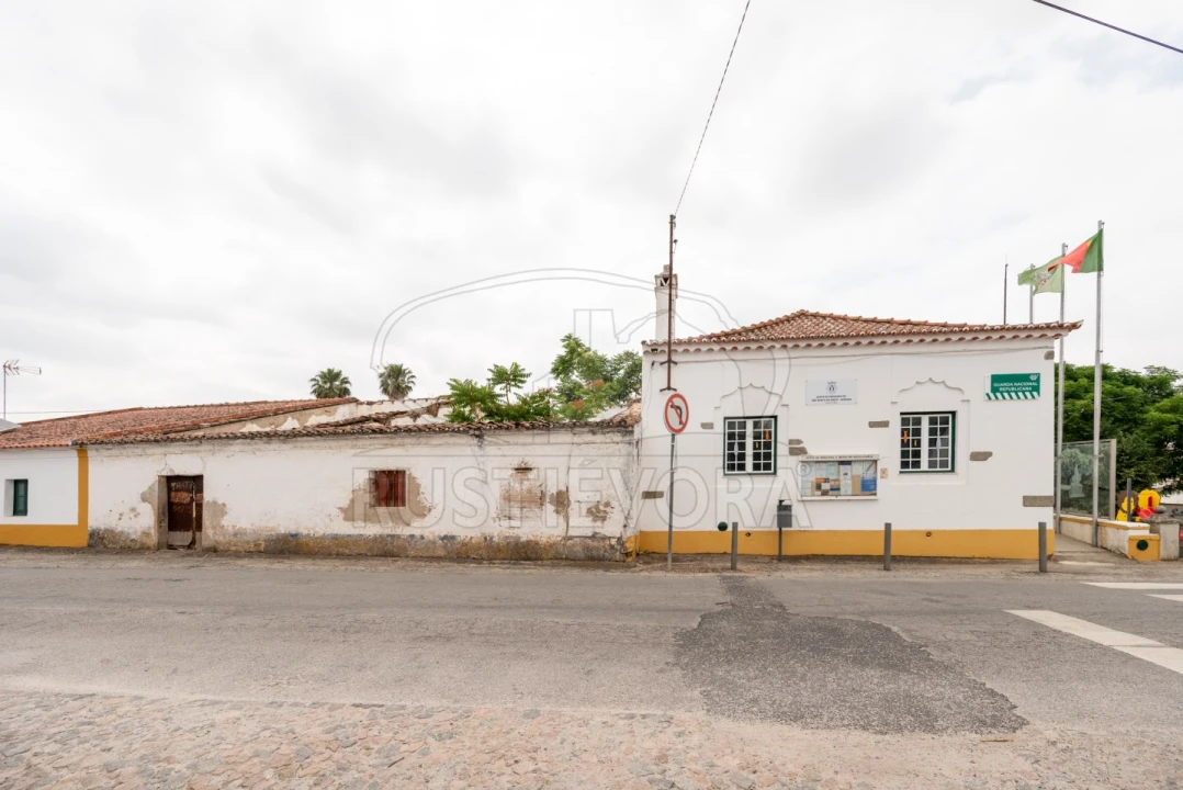 Moradia T5 para Venda em São Bento do Mato Foto 4