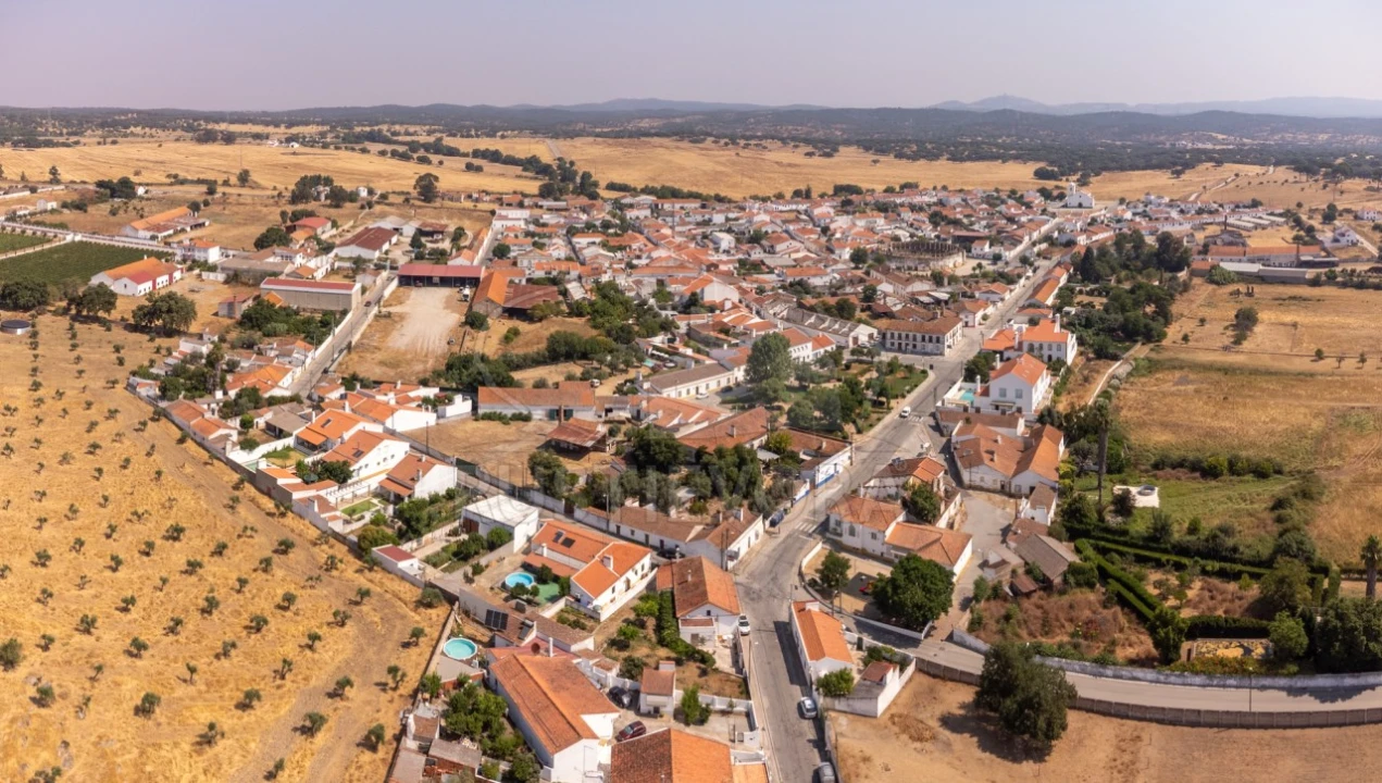 Moradia T5 para Venda em São Bento do Mato Foto 31