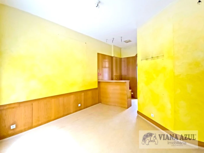 Escritório para Arrendamento em Santa Maria Maior e Monserrate e Meadela Foto 9