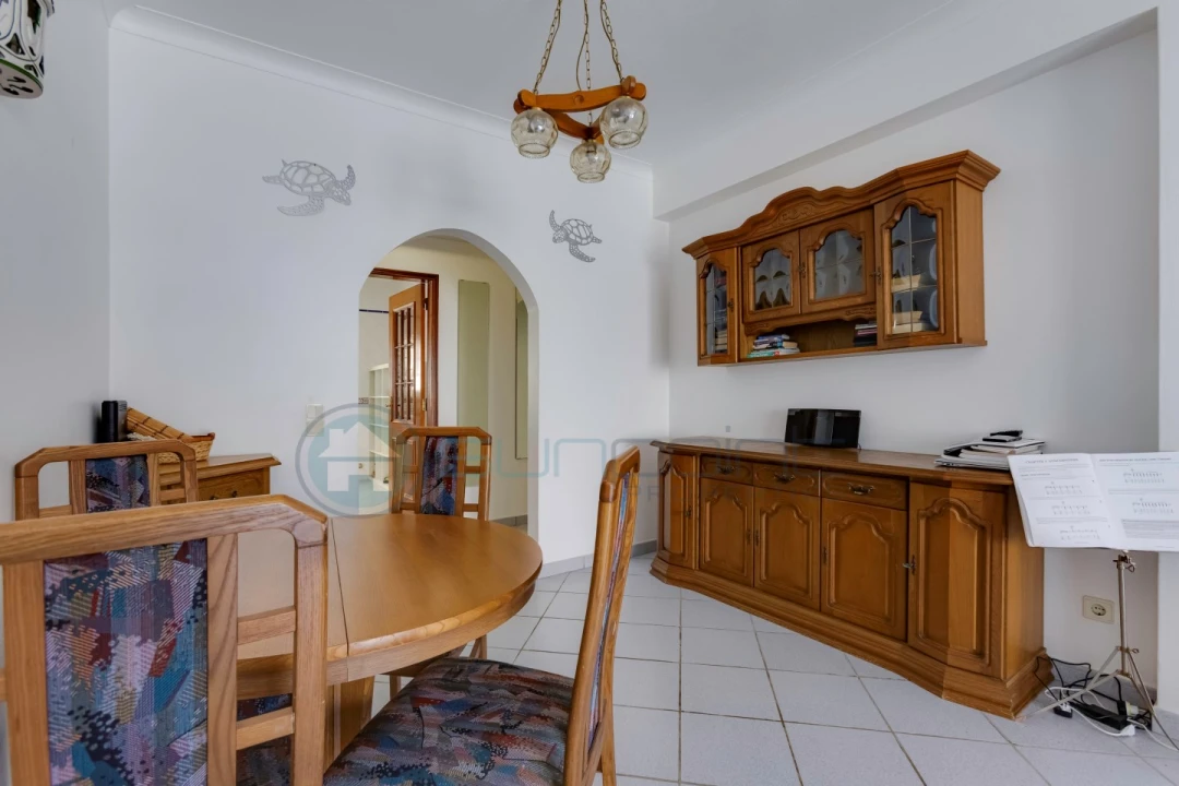 Apartamento T2 para Venda em Budens Foto 8