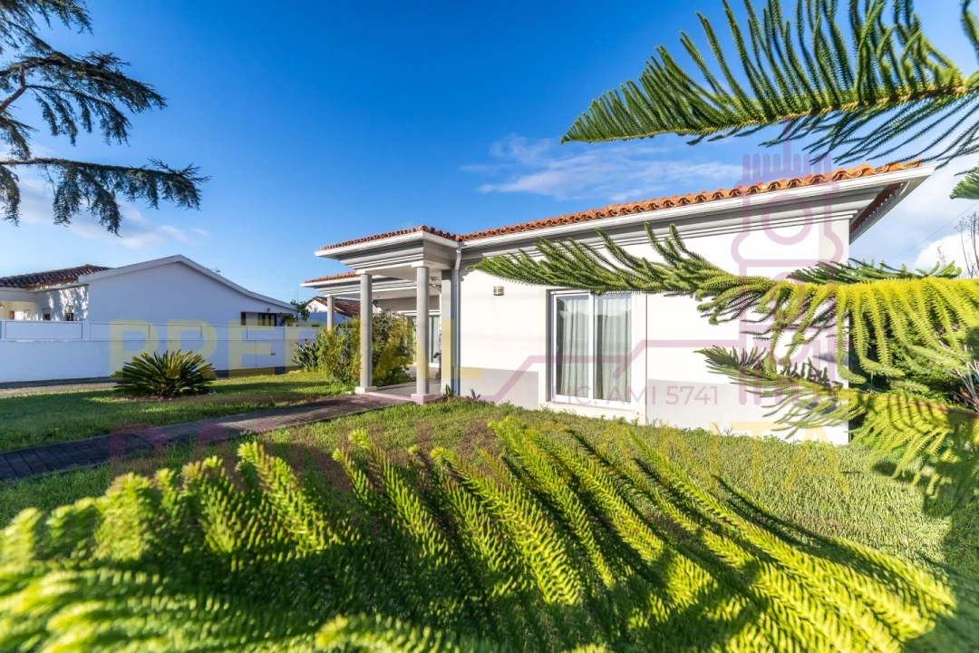 Moradia T3 para Venda em Cadima Foto 28