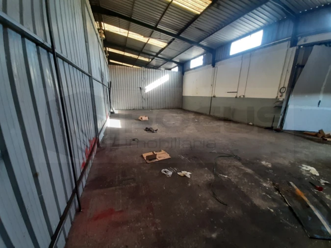 Armazém para Arrendamento em Vagos e Santo António Foto 2